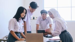 Jangan Lewatkan Kesempatan Emas: Strategi Ampuh Lolos Ujian Masuk SMK dengan Menguasai Soal Ujian Perguruan